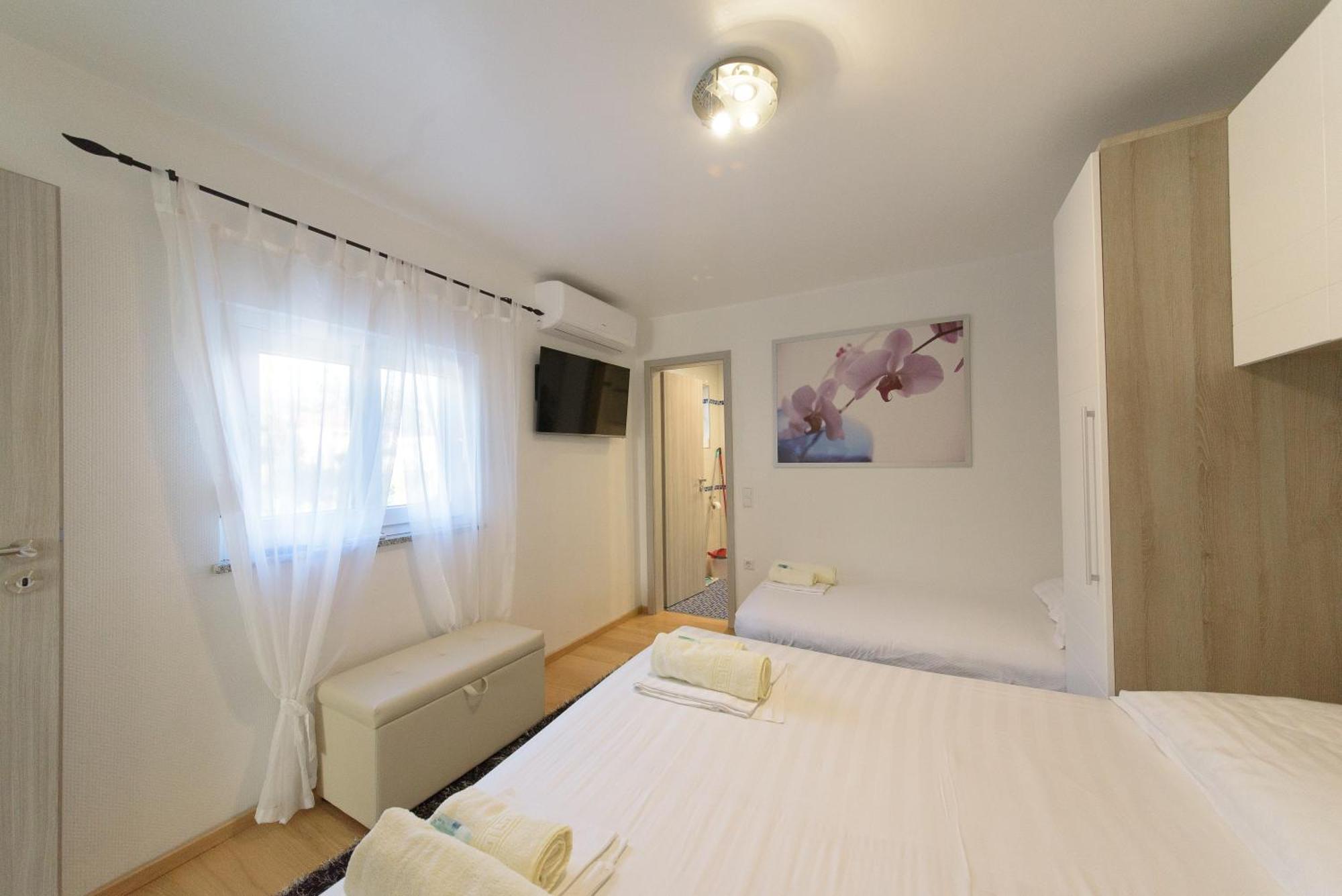 Jeli Apartments Starigrad Paklenica Værelse billede