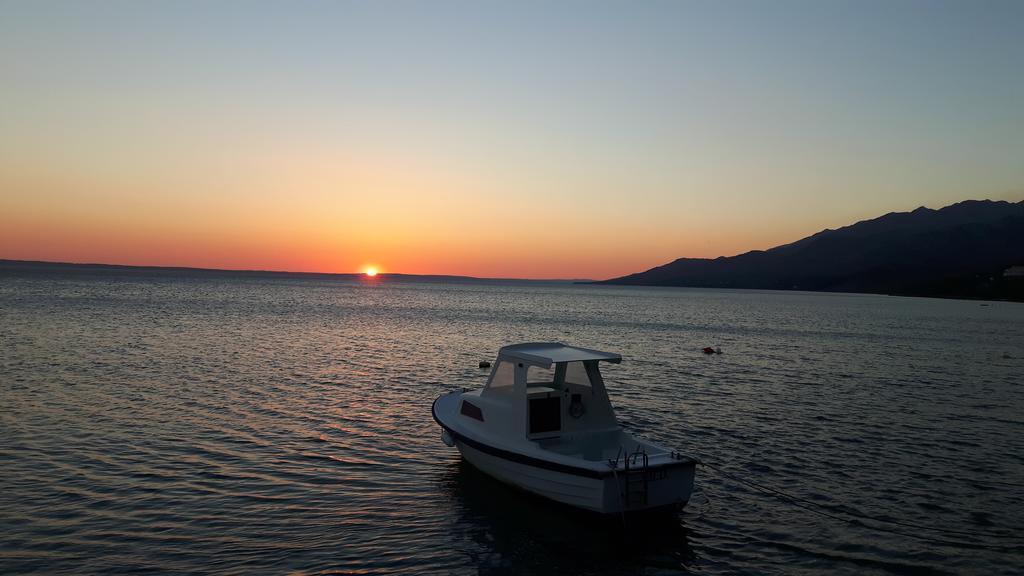 Jeli Apartments Starigrad Paklenica Eksteriør billede